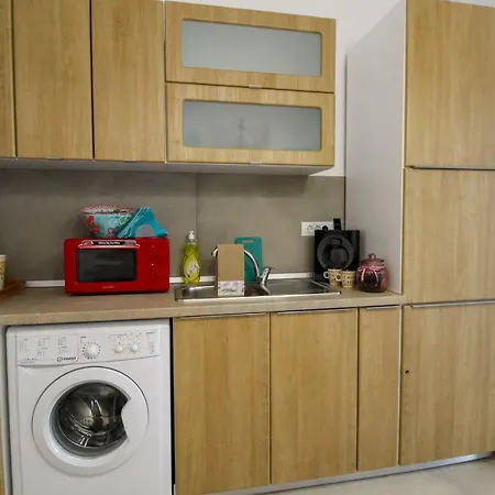 Parliament 19 Apartment *